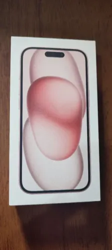 iPhone 15 Rosa na caixa lacrada