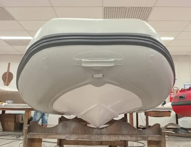 Bote inflável Zefir F 280 zero