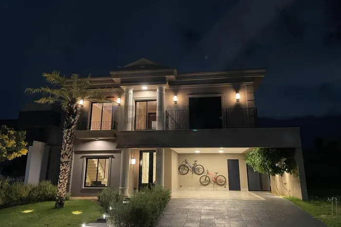Aluguel de Casa de Alto Padrão com 4 Suítes e Piscina Aquecida no Cyrela 01 R$ 12.000
