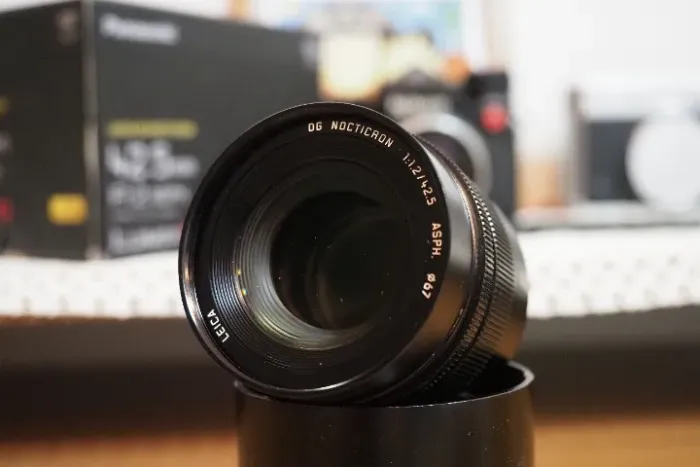 Lente Leica DG Nocticron 42.5mm f/1.2 ASPH. Power O.I.S. Panasonic