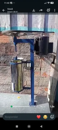 Máquina de bater açaí