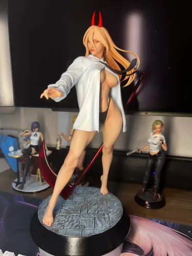  Chainsaw man Power 1/6 APENAS POR ENCOMENDA 