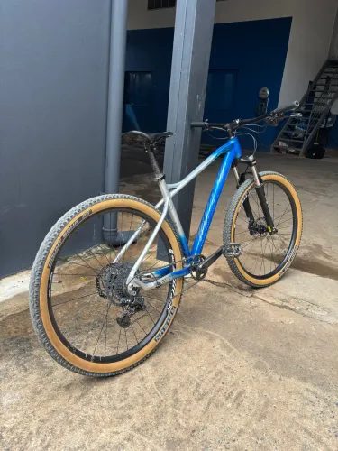 Vendo bicicleta tsw aro 29