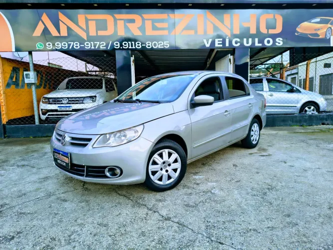 Volkswagen Voyage 1.0/1.0 City MI Total Flex 8V 4P 2013