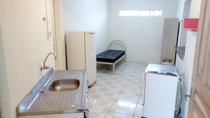 Aluga-se Kitnet na Barra do Rio