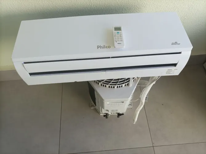 Vendo ar condicionado 9 mil btu inverter instalado 