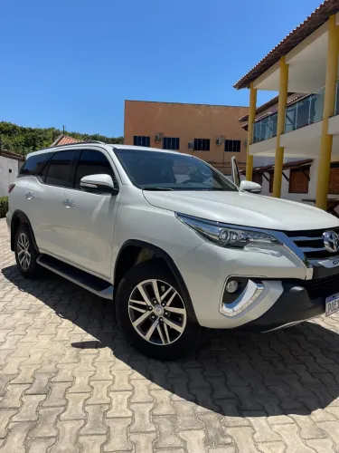 Toyota Hilux SW4 SRX 4X4 2.8 TDI 16V Dies. Aut. 2017