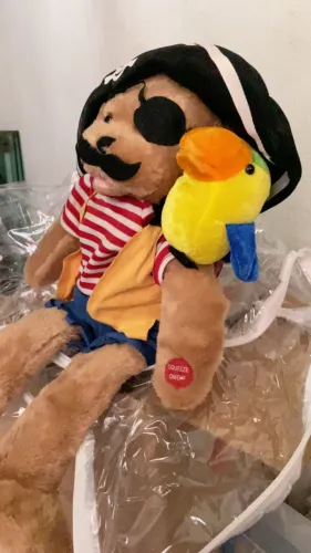 ANTIGO URSO MUSICAL PIRATA LANE DUETS BEAR