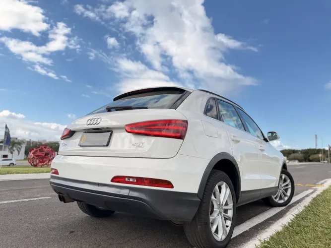 Audi Q3 2.0 TFSI Quat. 170/180cv S-tronic 5P 2015