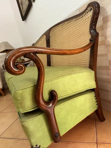 Conjunto sofá + poltronas em madeira maciça - estilo vintage