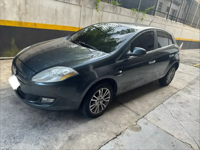 Fiat Bravo Essence Dualogic 1.8 Flex 16V 5P 2012