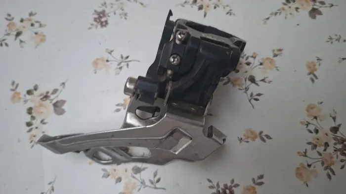 Câmbio dianteiro Shimano Deore FD-M616 duol para 2 coroas