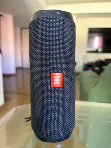 JBL Flip 4