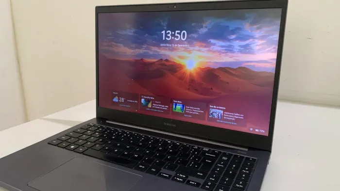 Notebook Samsung Galaxy Book Intel 8GB