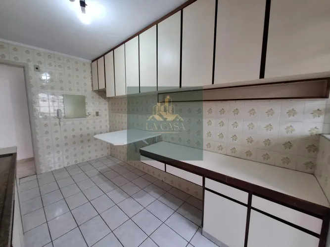 Apartamento em Vila Moinho Velho - São Paulo
