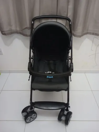 Carrinho de Bebê Burigotto Krio Geo Preto