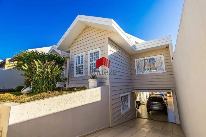 Casa com 299,92m² 5 quartos, à venda, no bairro Aristocrata em São José dos Pinhais