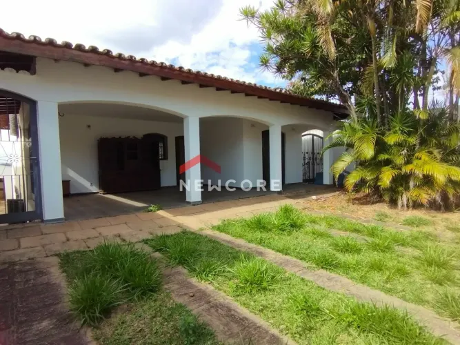 Casa em Rua Rubi - Parque São Quirino - Campinas/SP