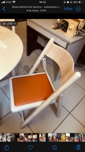 Mesa com 4 cadeiras