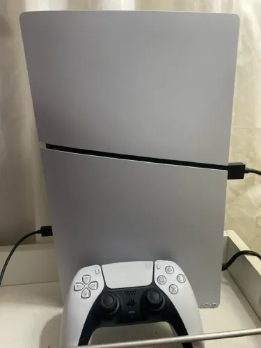 PlayStation 5 Slim 825GB
