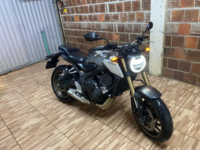 Vende-se