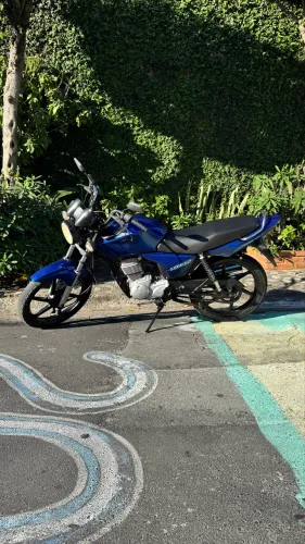 Vendo cg 150 es impecável 
