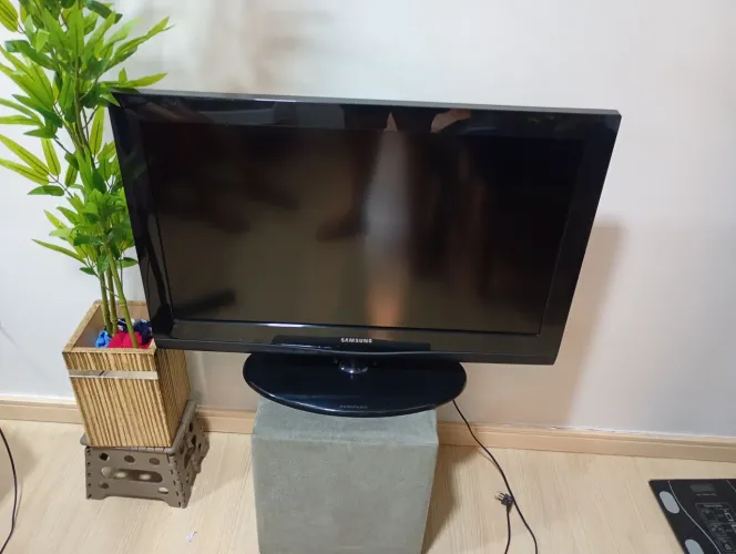 Tv 200