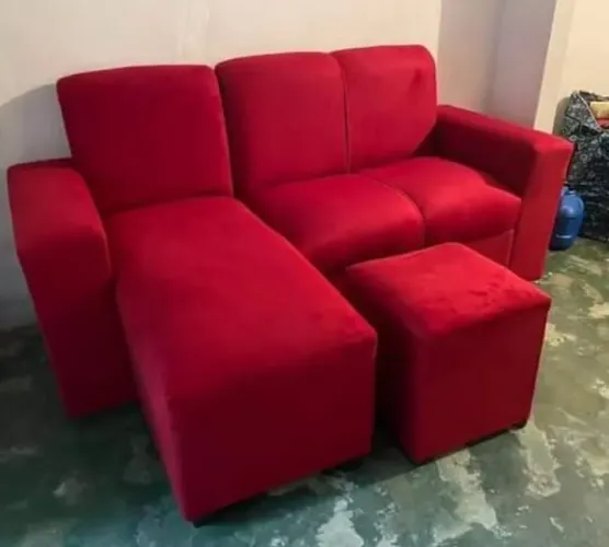 Sofá chaese de 3 lugar disponíveis em várias cores a pronta entrega pra toda Maceió 400 av