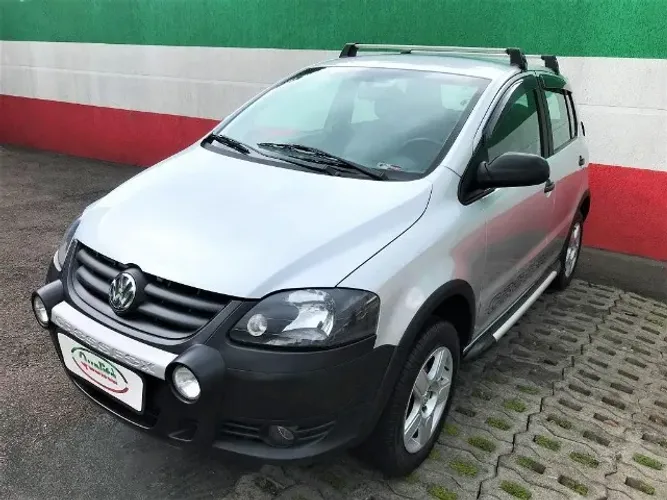 Volkswagen Crossfox 1.6 MI Total Flex 8V 5P 2005