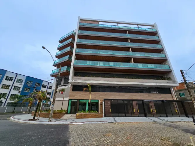 Duplex espetacular em Cabo Frio, à poucos passos da praia do Forte