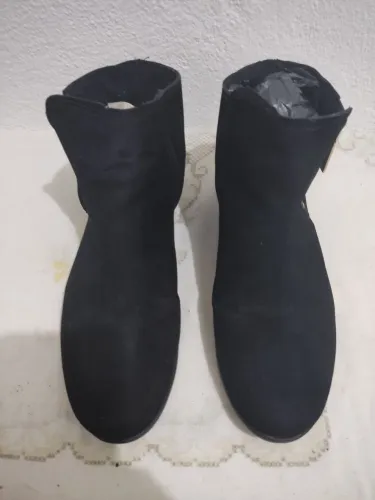 Bota feminina em camurça moleca n38