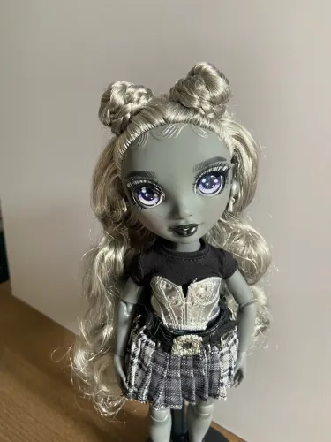 Boneca shadow high luna