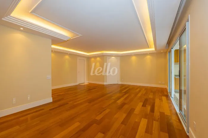 Apartamento 3 quartos para alugar no(a) Campo Belo