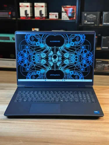 Notebook Gamer Alienware 16 Aurora AC16250 Core 7-240H 16GB SSD 512GB RTX 3050 6GB Preto