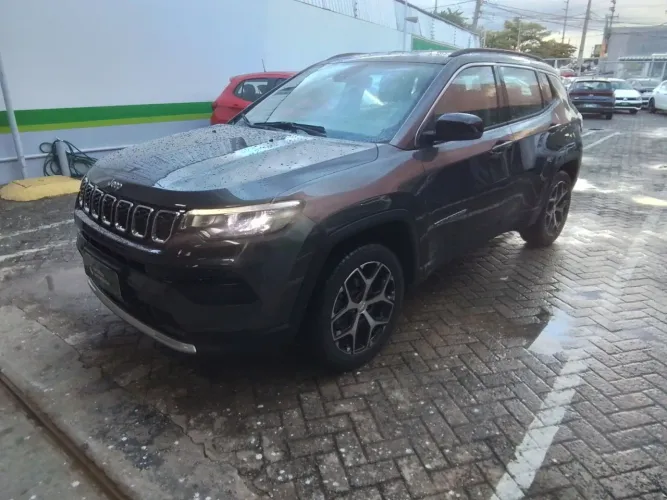 Jeep Compass Long. T270 1.3 TB 4X2 Flex AUT 2025