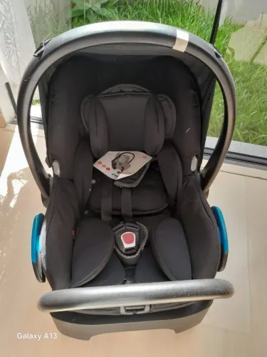 Bebê conforto Maxi cosi com base