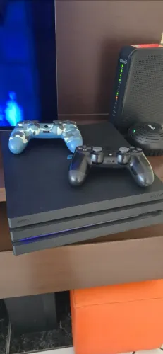 Playstation 4 Pro - 1 TB