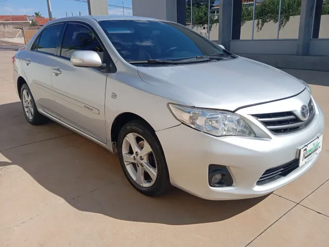 Toyota Corolla XEI 2.0 Flex 16V Aut. 2012