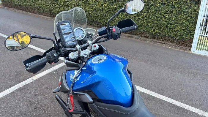 Moto zerada mosca branca