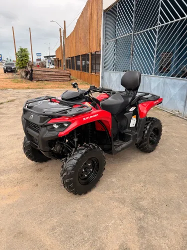 Quadriciclo CAN-AM 