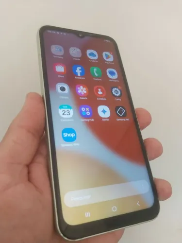 Samsung semi novo