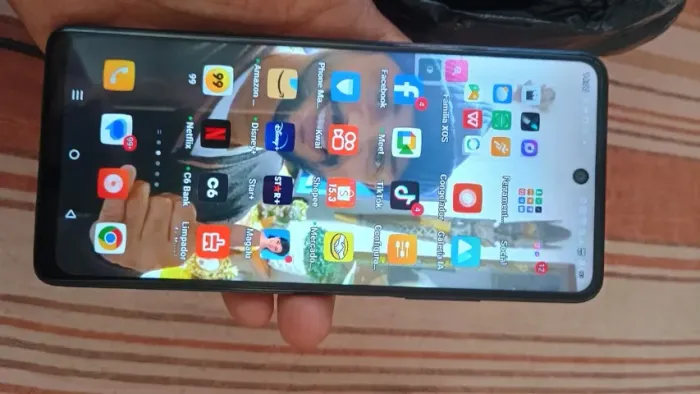 celular infinix positivo de 128gb e 8gb ram troco por um celular quebra galho