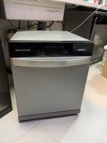 Lava louças Brastemp - 8 serviços 