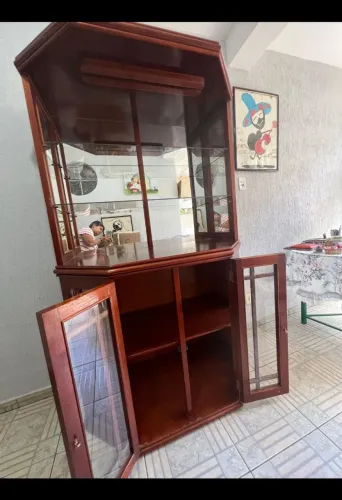Cristaleira/bar