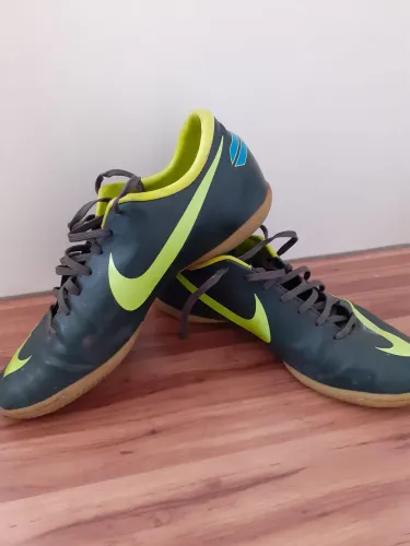 Chuteira futsal nike mercurial victory III