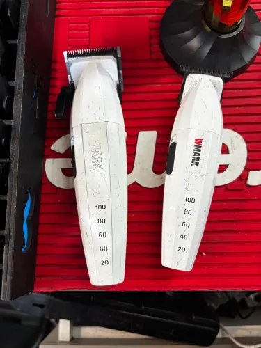 Vendo máquina de corte e acabamento wmark