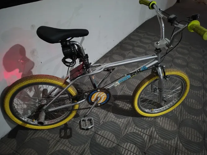 Pistonbully 1990 bmx