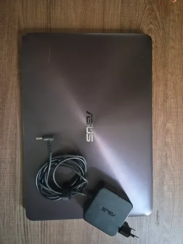 Notebook Asus 13.3 polegadas TECLADO ALEMÃO