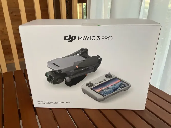 DRONE MAVIC 3 PRO COMBO