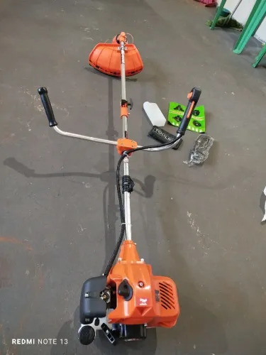 Roçadeira nakasaki 75cc